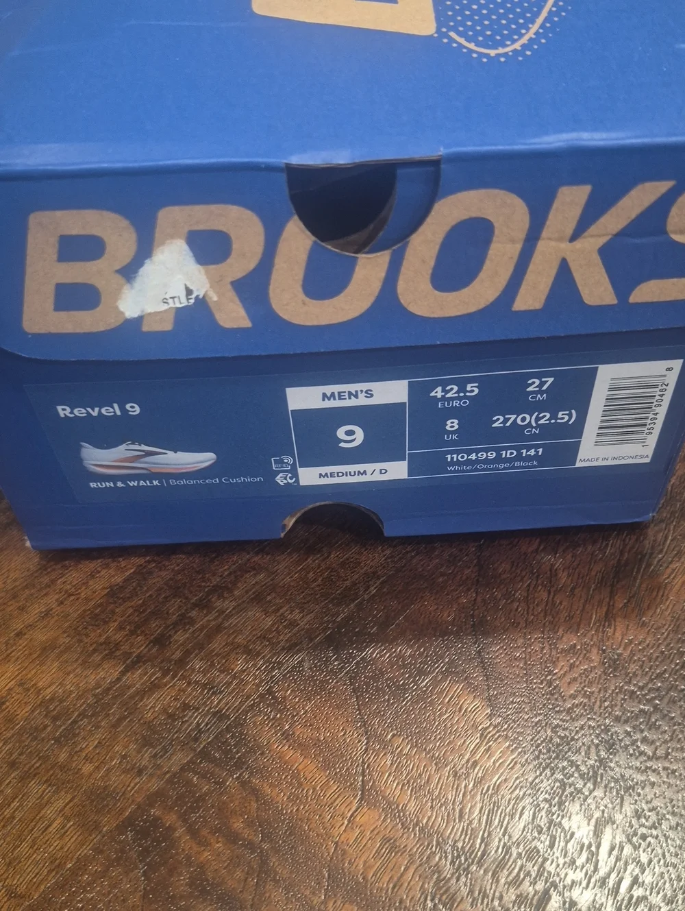 New Brooks Men's Revel 9 White Running Shoes with Yellow and Orange Accents